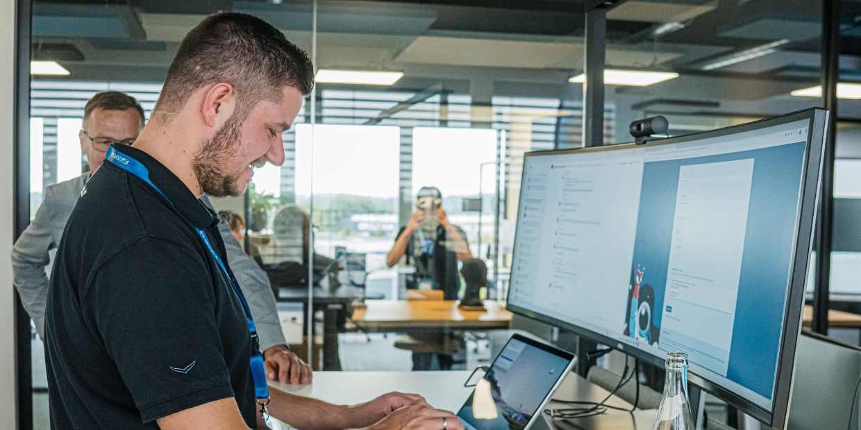 Kooperation M-net und fly-tech Teams Telefonie